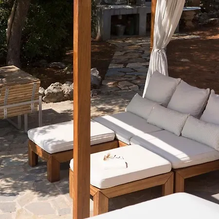 Sunkiss Private Retreat With Pool بيت للعطل *