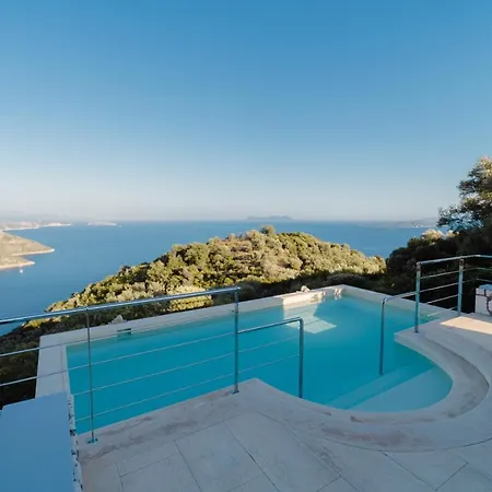 Sunkiss Private Retreat With Pool Sivota