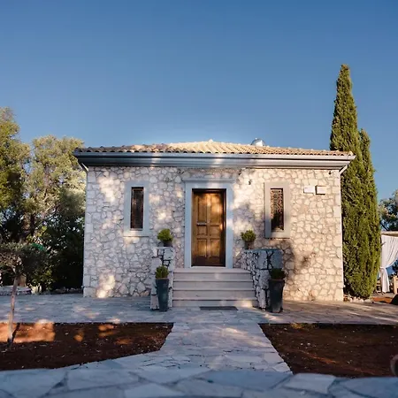 Sunkiss Private Retreat With Pool